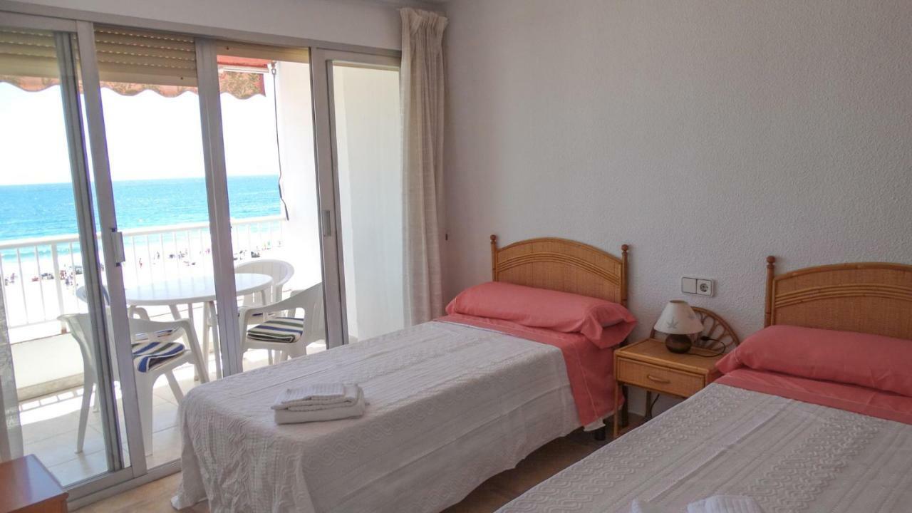Montesol Primera Linea Trg Benidorm Bagian luar foto